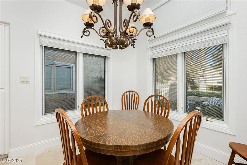 7943 Harbour Towne, Las Vegas, NV 89113