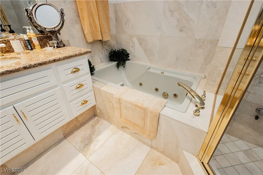 7943 Harbour Towne, Las Vegas, NV 89113