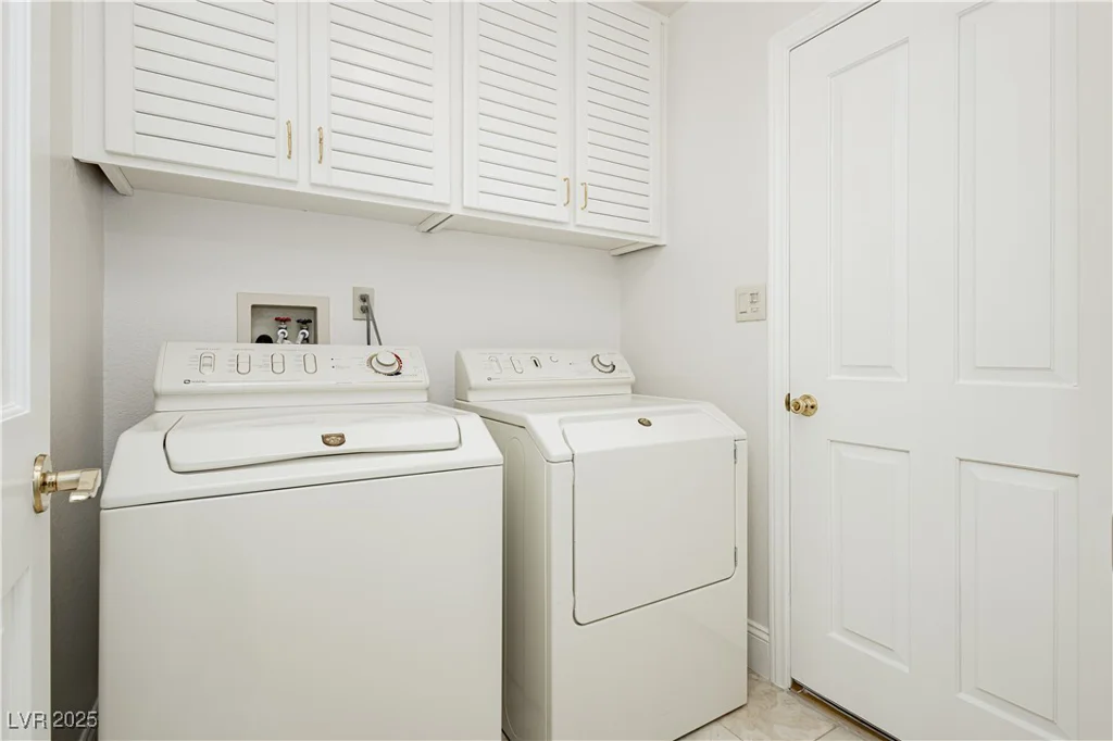 7943 Harbour Towne, Las Vegas, NV 89113