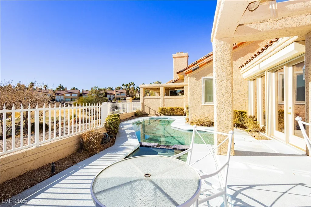 7943 Harbour Towne, Las Vegas, NV 89113