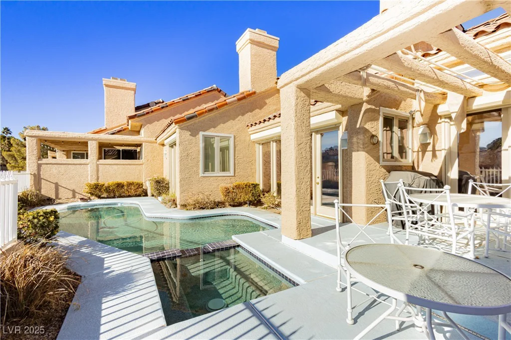 7943 Harbour Towne, Las Vegas, NV 89113