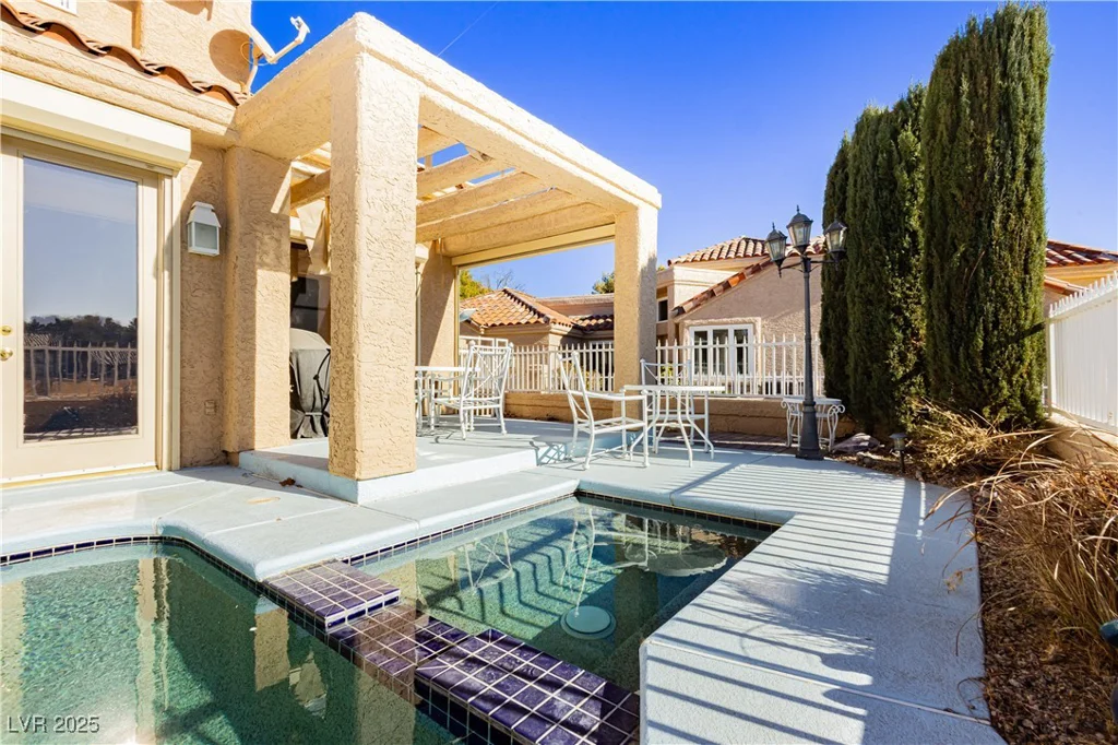 7943 Harbour Towne, Las Vegas, NV 89113