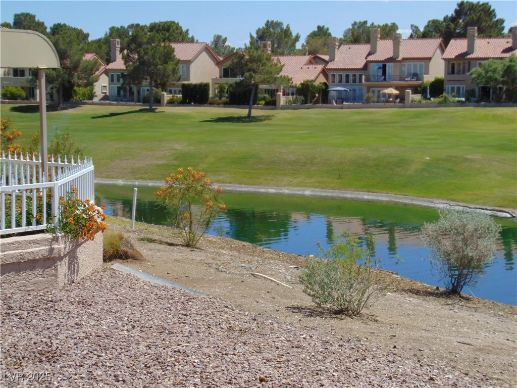 7943 Harbour Towne, Las Vegas, NV 89113