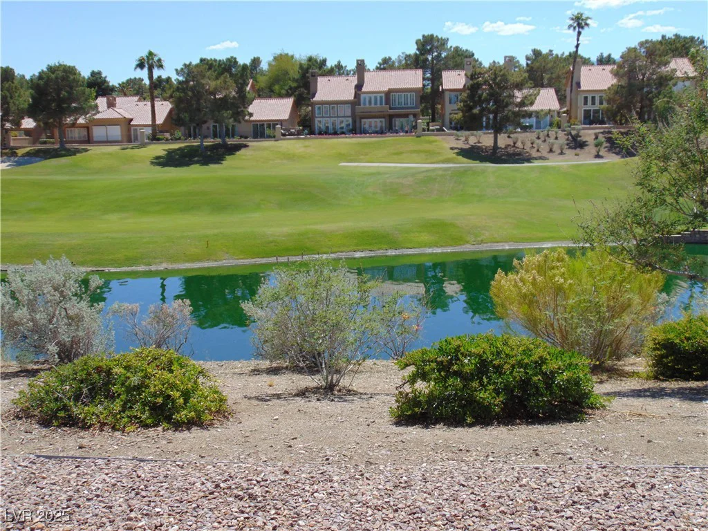 7943 Harbour Towne, Las Vegas, NV 89113