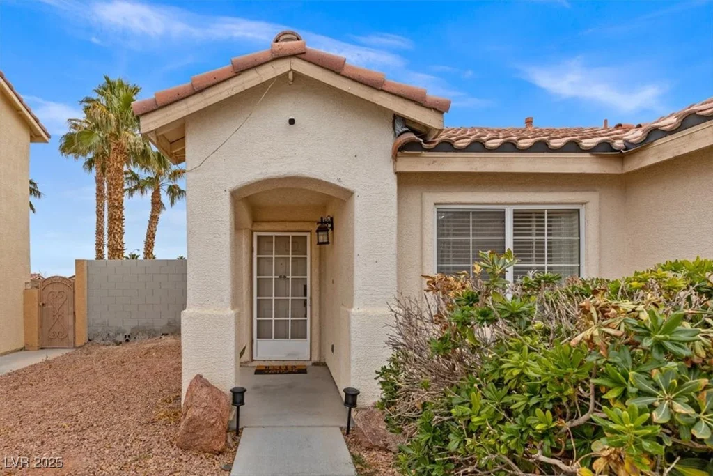 3119 Crownline, North Las Vegas, NV 89031