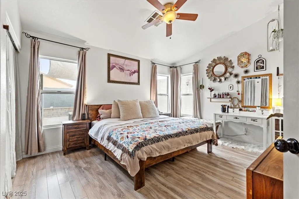 3119 Crownline, North Las Vegas, NV 89031
