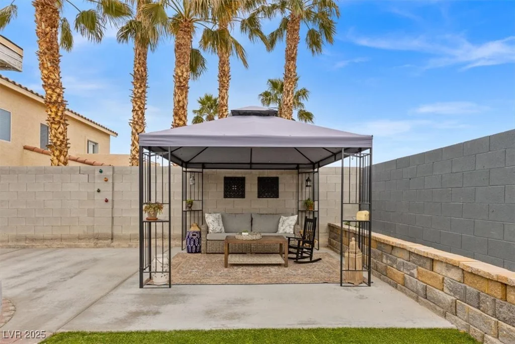 3119 Crownline, North Las Vegas, NV 89031