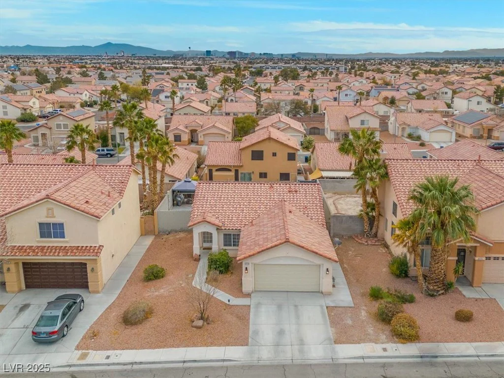 3119 Crownline, North Las Vegas, NV 89031