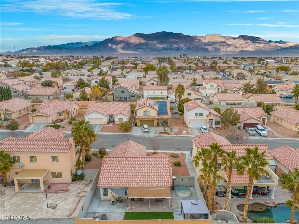 3119 Crownline, North Las Vegas, NV 89031
