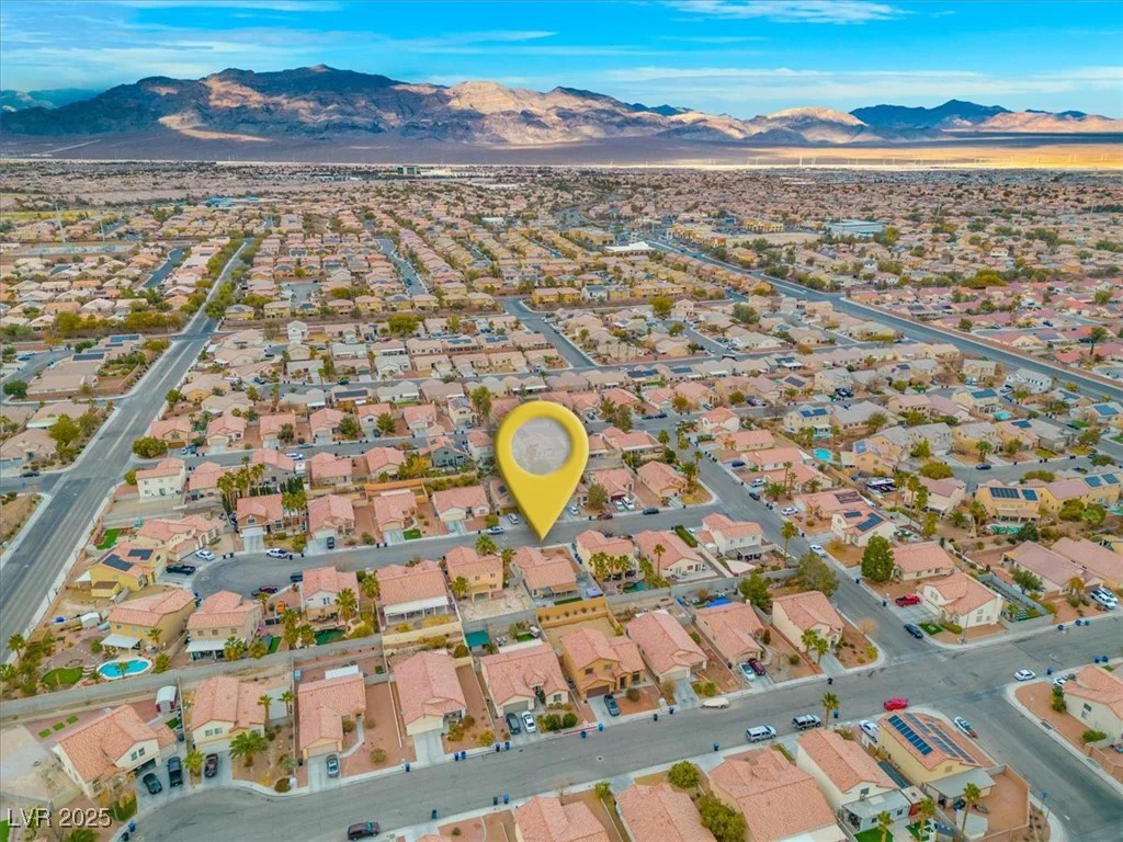 3119 Crownline, North Las Vegas, NV 89031