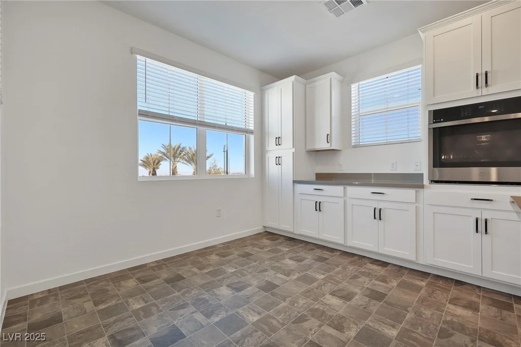 2555 Hampton, Henderson, NV 89052