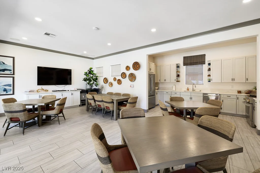 2555 Hampton, Henderson, NV 89052
