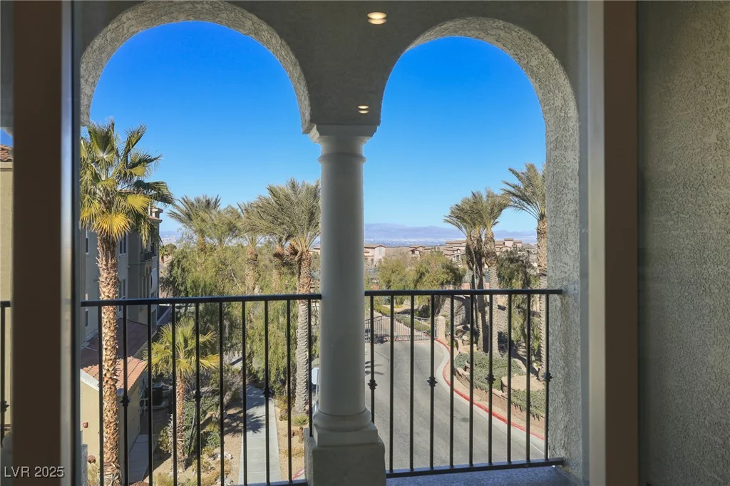2555 Hampton, Henderson, NV 89052