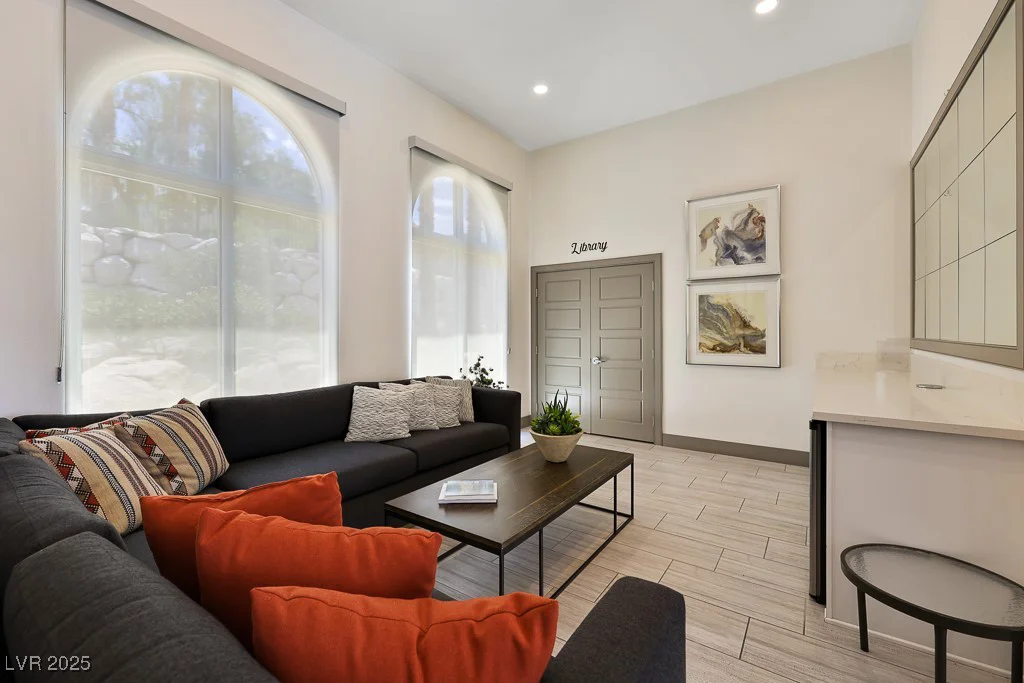 2555 Hampton, Henderson, NV 89052