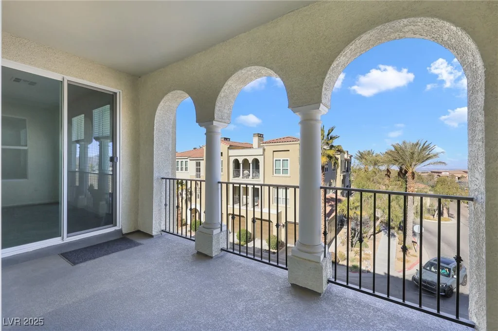 2555 Hampton, Henderson, NV 89052