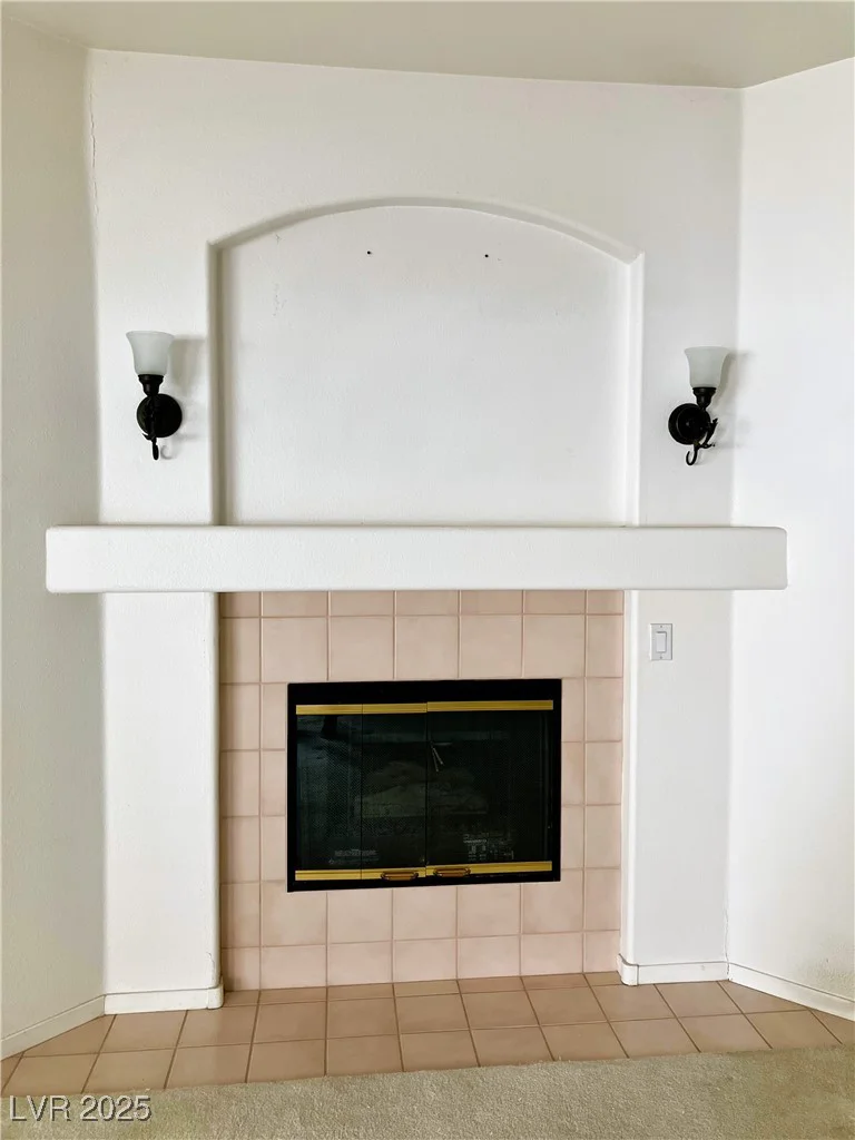 1900 Torrey Pines, Las Vegas, NV 89108