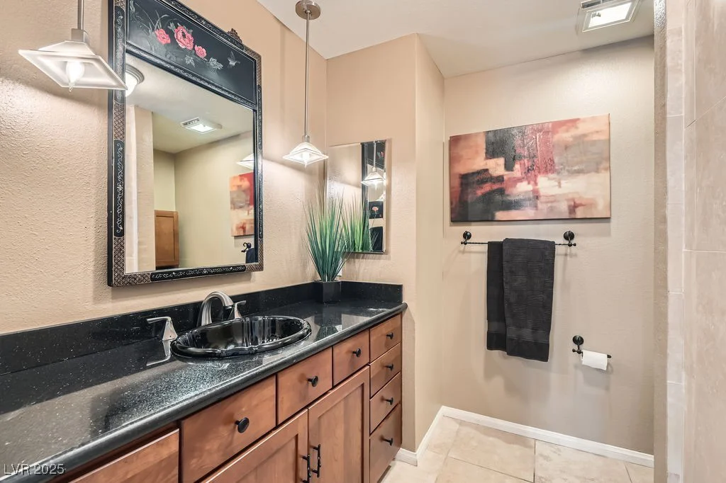 2625 Seashore, Las Vegas, NV 89128