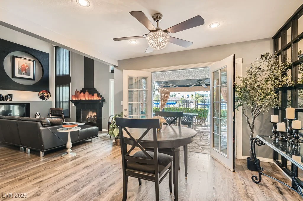 2625 Seashore, Las Vegas, NV 89128