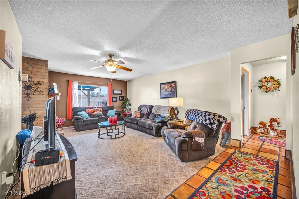659 Glenwood, Henderson, NV 89002