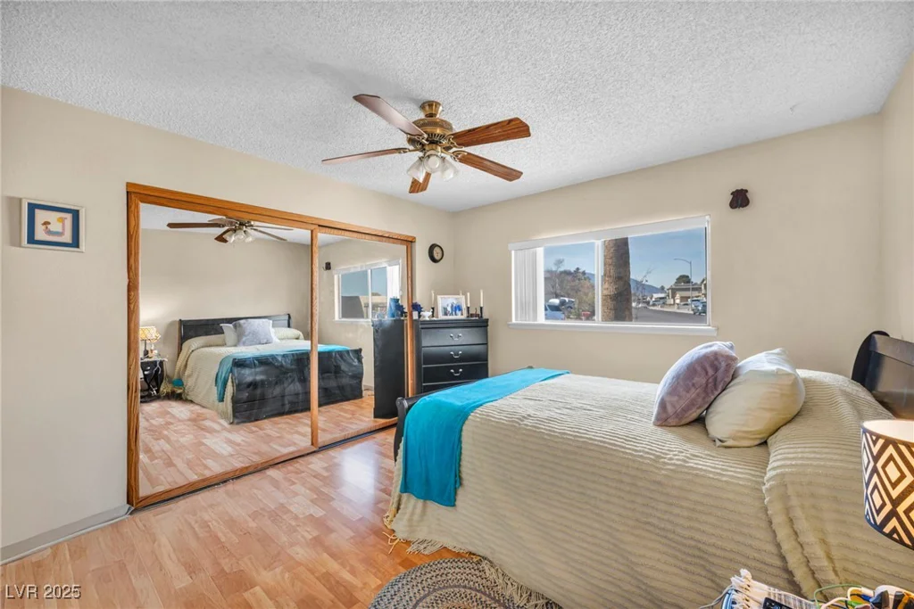 659 Glenwood, Henderson, NV 89002