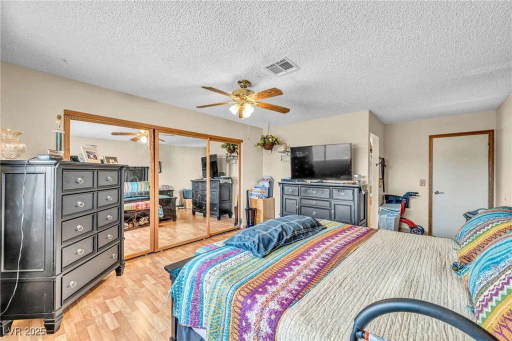659 Glenwood, Henderson, NV 89002