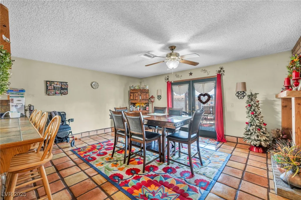 659 Glenwood, Henderson, NV 89002