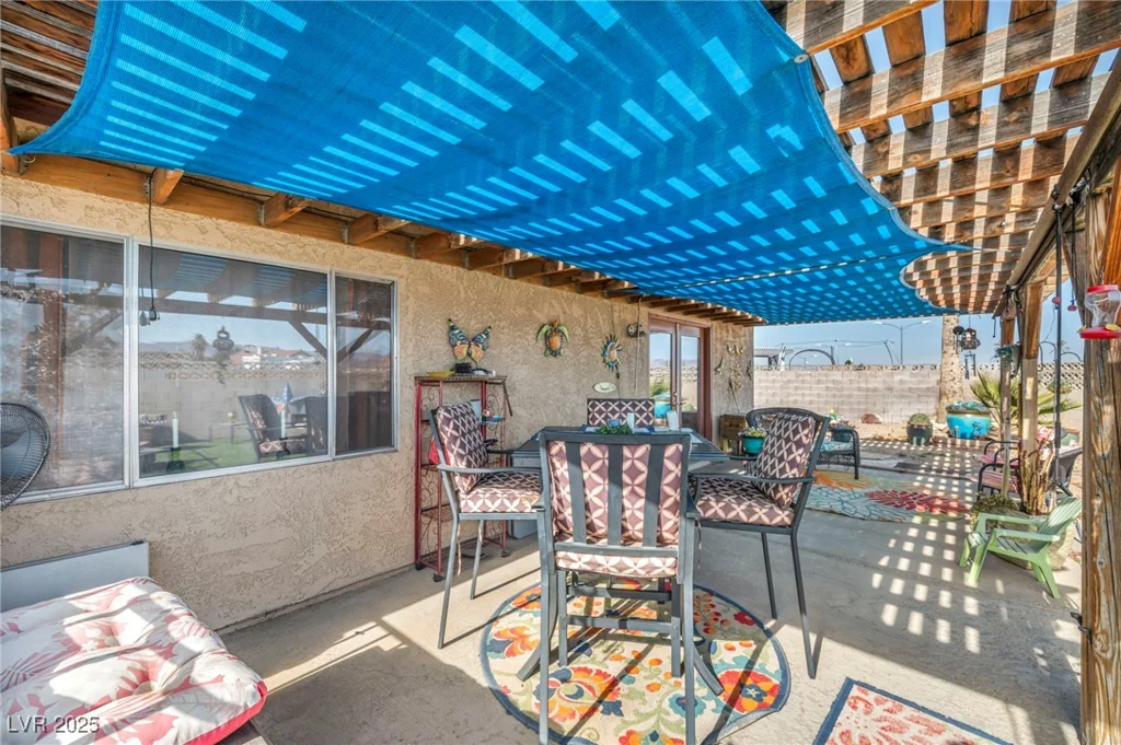 659 Glenwood, Henderson, NV 89002