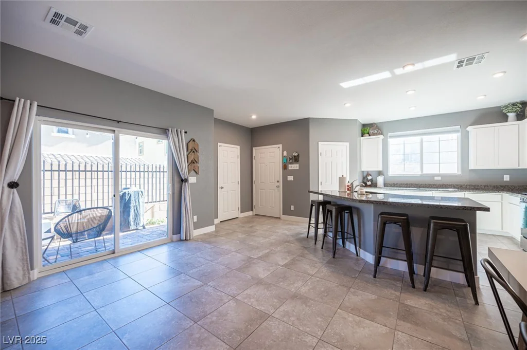 8034 Mercury Skye, Las Vegas, NV 89166