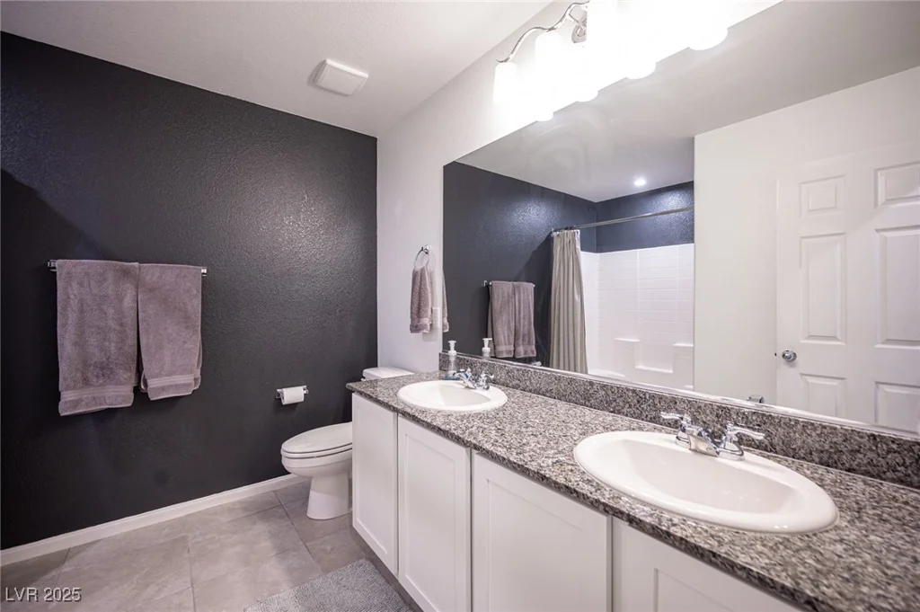 8034 Mercury Skye, Las Vegas, NV 89166