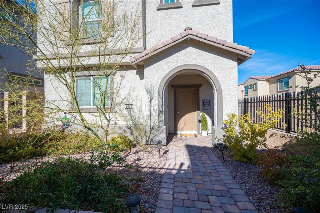 8034 Mercury Skye, Las Vegas, NV 89166