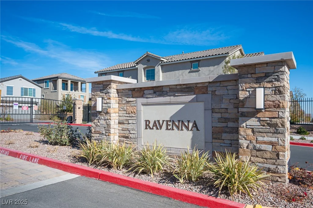 8034 Mercury Skye, Las Vegas, NV 89166