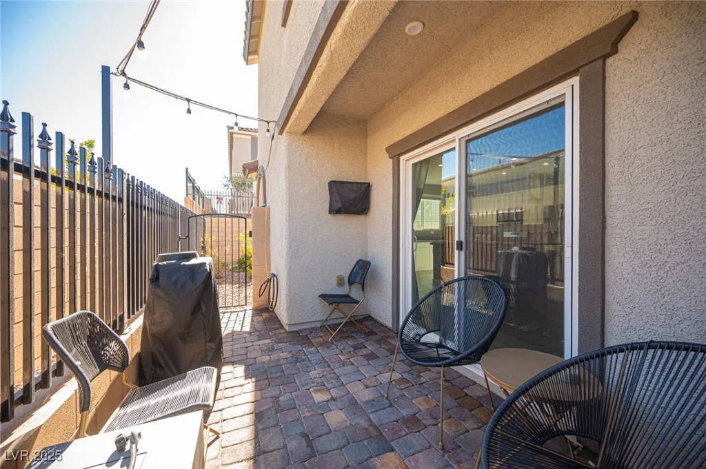 8034 Mercury Skye, Las Vegas, NV 89166