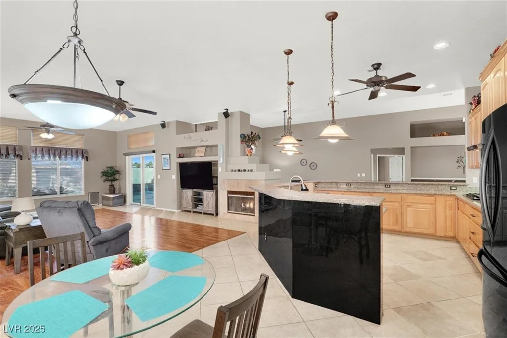 278 Iron Duke, Las Vegas, NV 89183