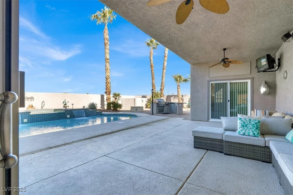 278 Iron Duke, Las Vegas, NV 89183