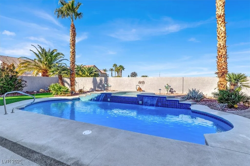 278 Iron Duke, Las Vegas, NV 89183