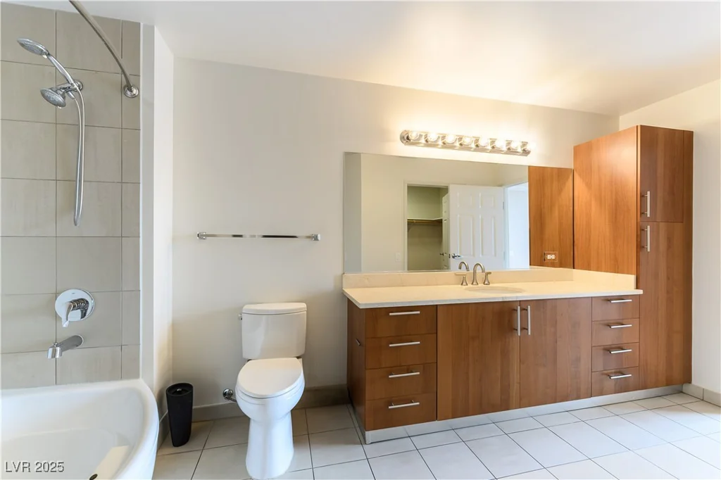 200 Sahara, Las Vegas, NV 89102
