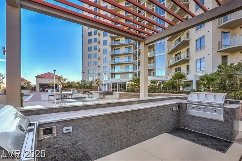 200 Sahara, Las Vegas, NV 89102