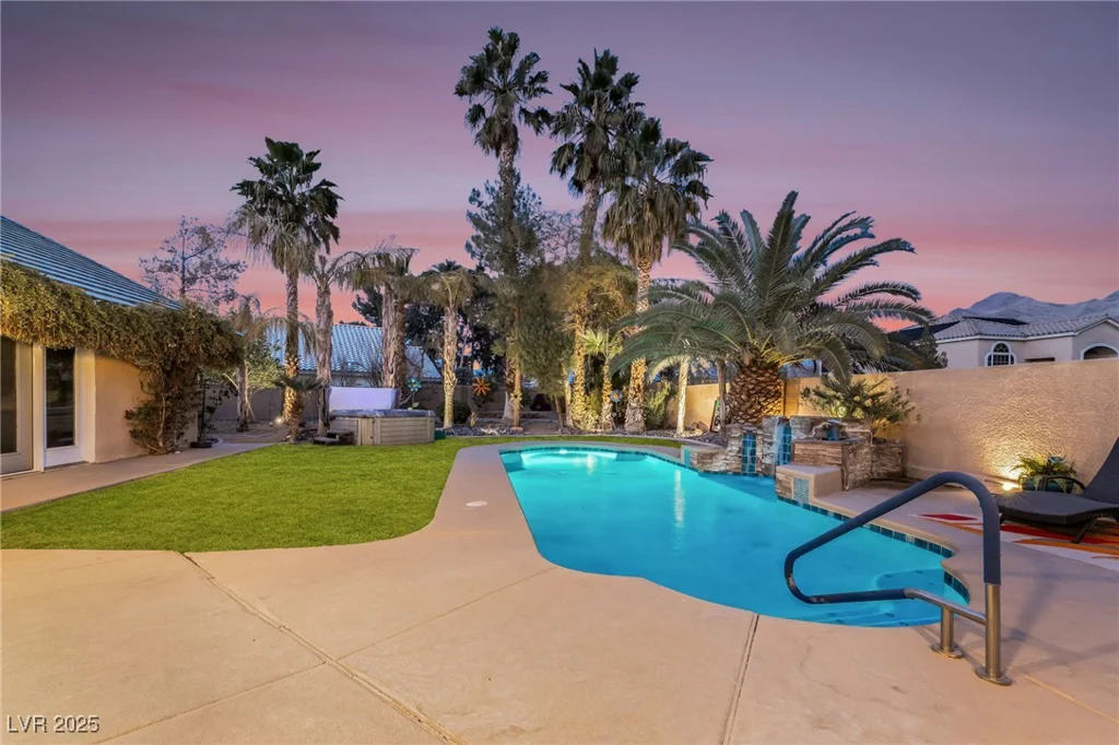 478 Spanish View, Las Vegas, NV 89110
