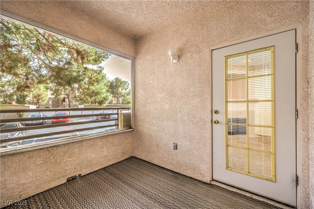 3320 Fort Apache, Las Vegas, NV 89117