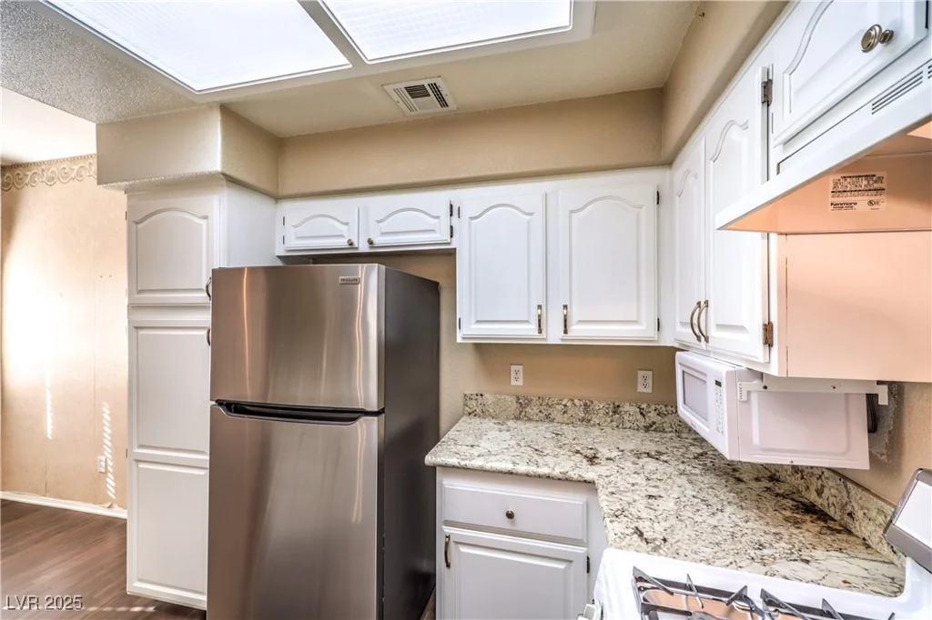 3320 Fort Apache, Las Vegas, NV 89117