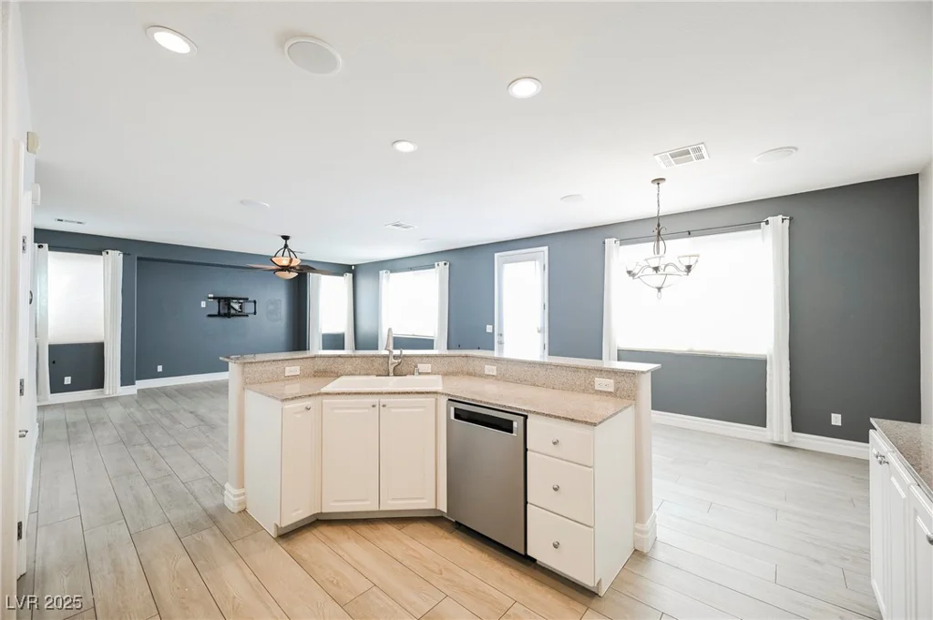 9757 Marcelline, Las Vegas, NV 89148