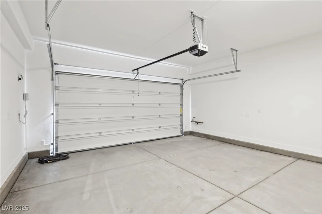 4973 Sandline, Las Vegas, NV 89135