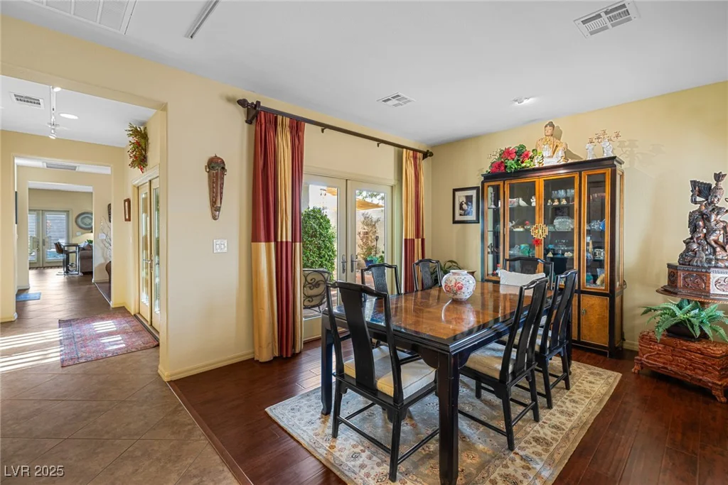 6422 Hughes Springs, Las Vegas, NV 89131