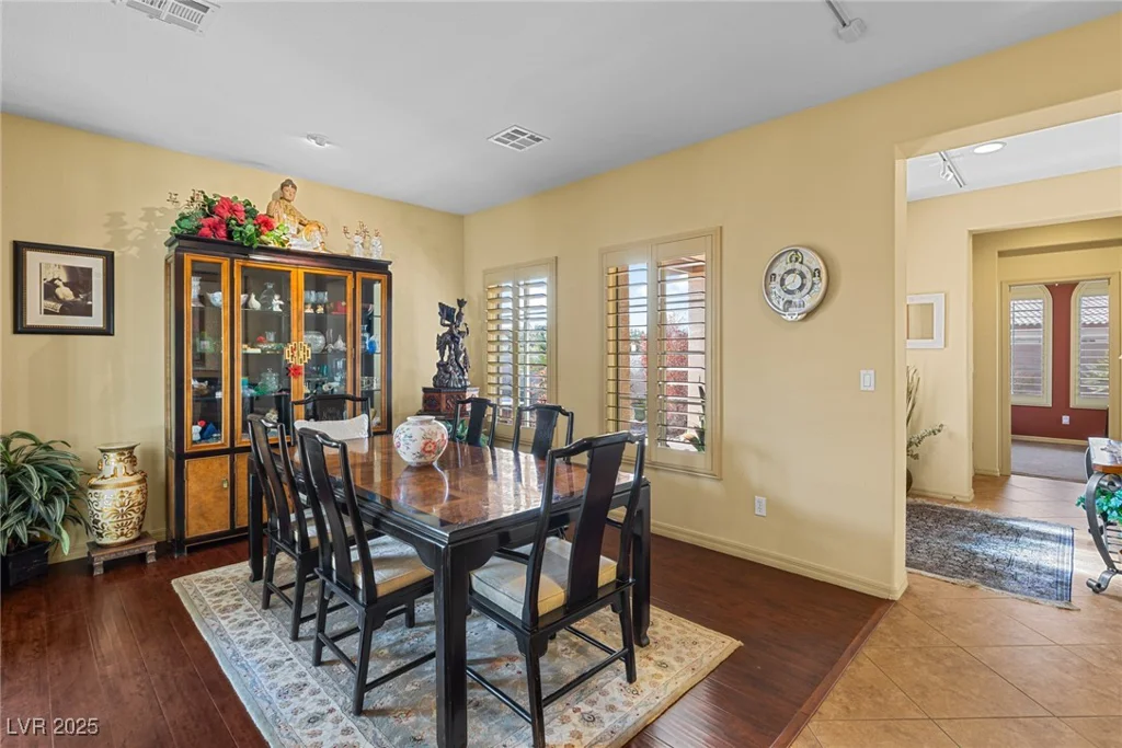 6422 Hughes Springs, Las Vegas, NV 89131