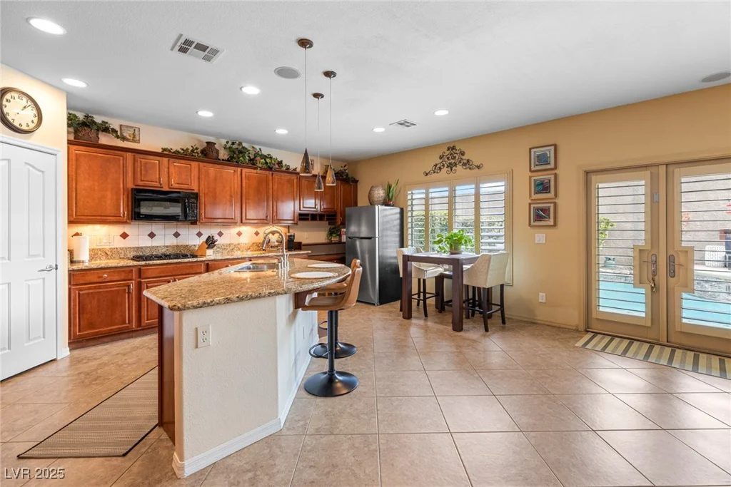 6422 Hughes Springs, Las Vegas, NV 89131