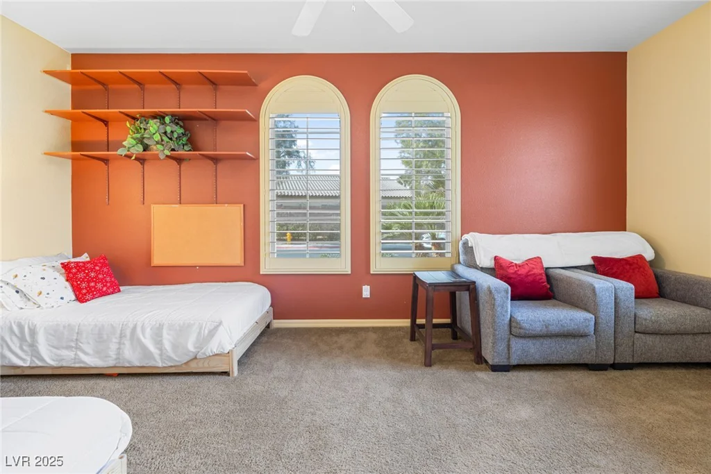 6422 Hughes Springs, Las Vegas, NV 89131