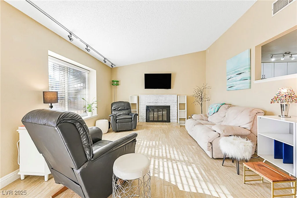 4125 Montemesa, Las Vegas, NV 89108