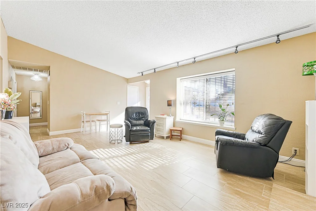 4125 Montemesa, Las Vegas, NV 89108