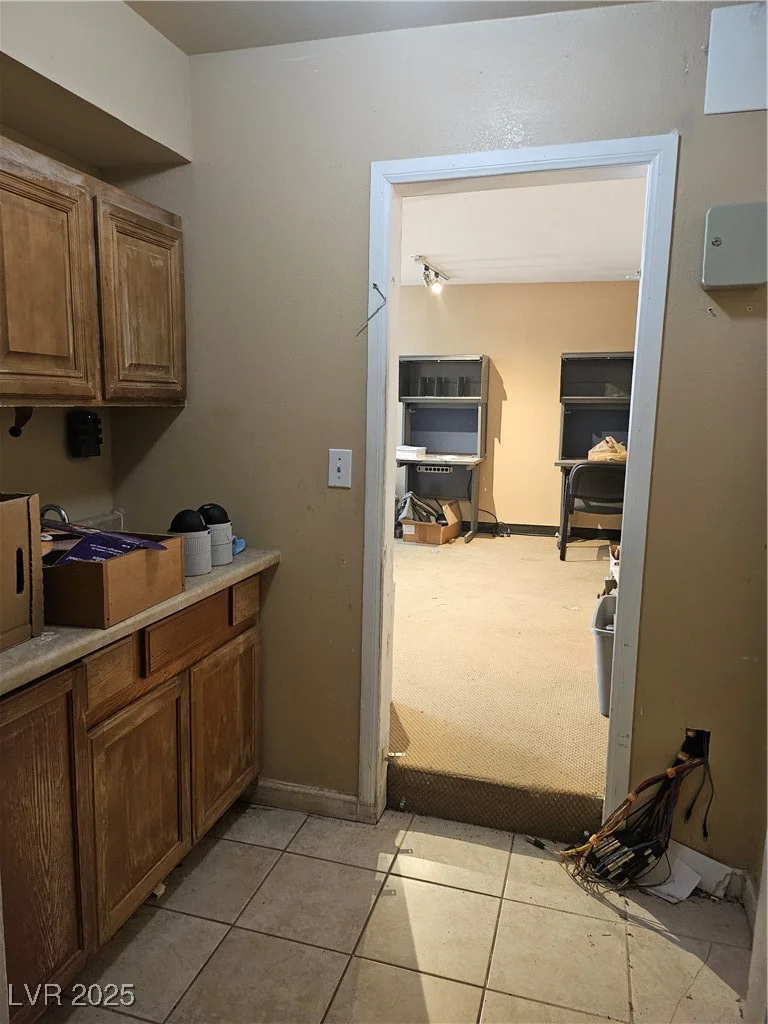 2167 Walnut, Las Vegas, NV 89115
