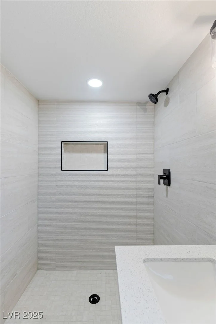 1743 Eddingham, Las Vegas, NV 89156